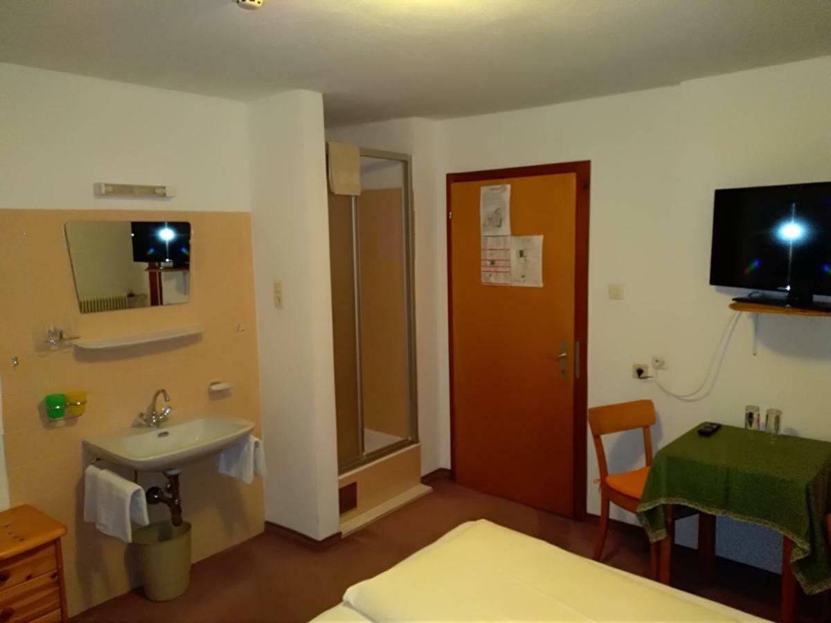 Hotel Garni Alpenrose Ischgl Kültér fotó